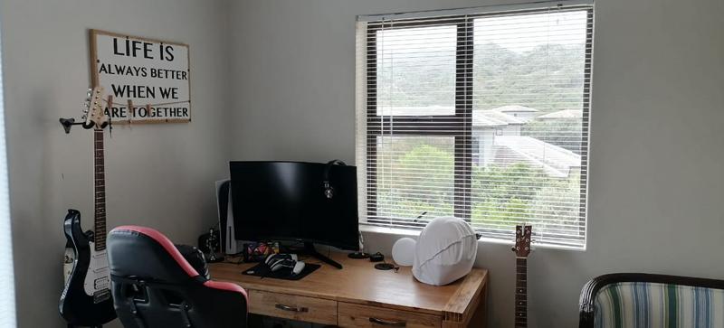 3 Bedroom Property for Sale in Hartenbos Landgoed Western Cape